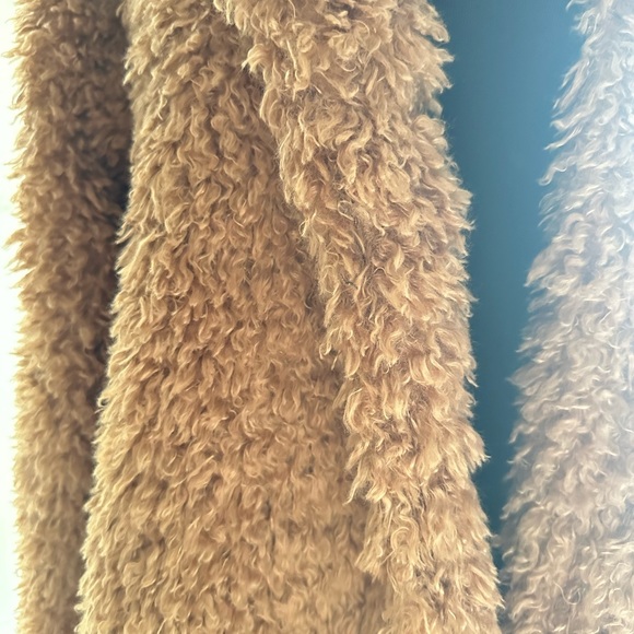 ALL ROW TEDDY COAT - Picture 5 of 5